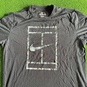 Nike Sportswear Black Soccer Swoosh T-Shirt Size L